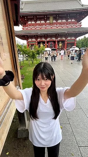 smol dance with smol sandwich🥹'