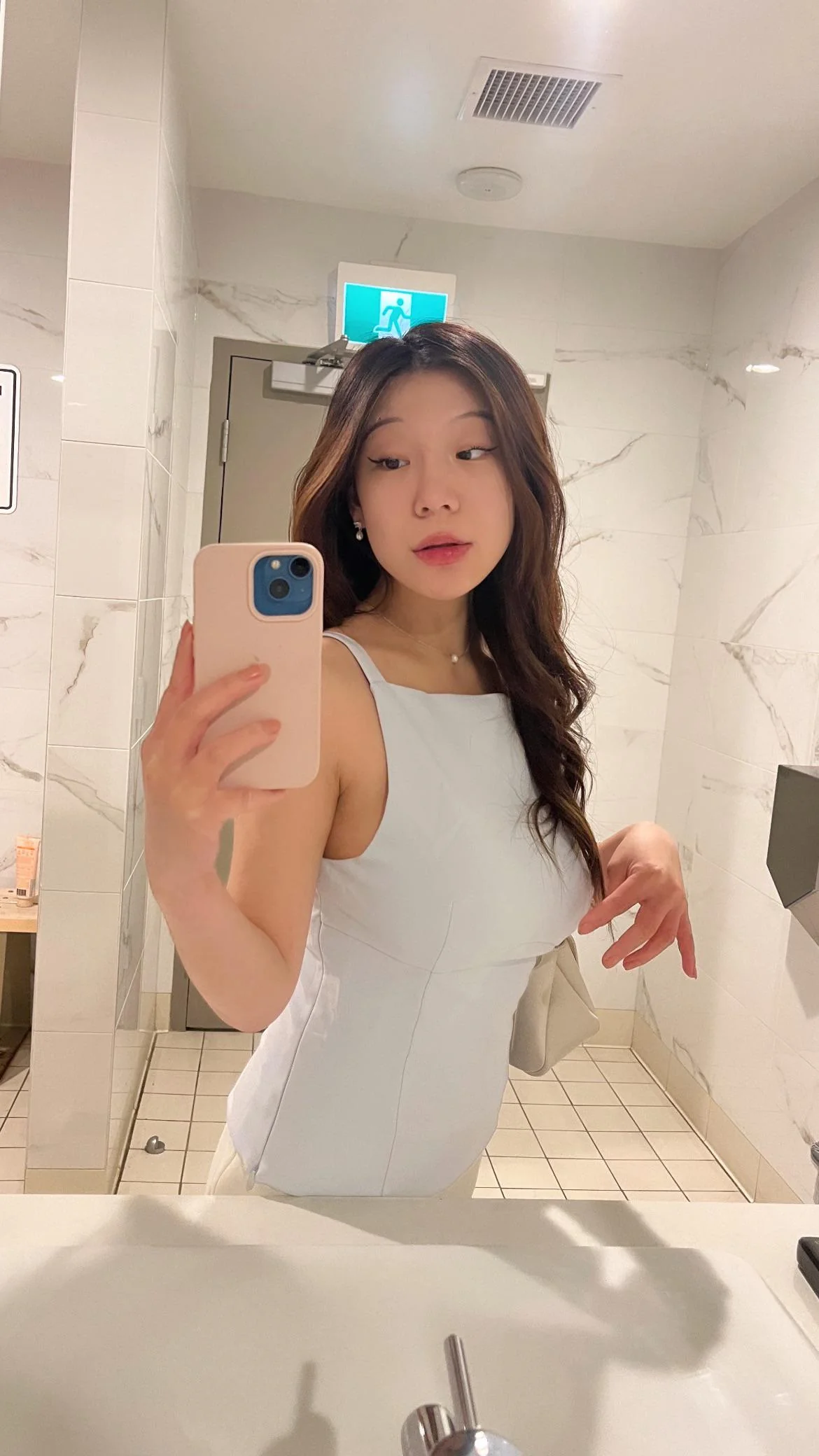 :3🤍 picture 1 of 1