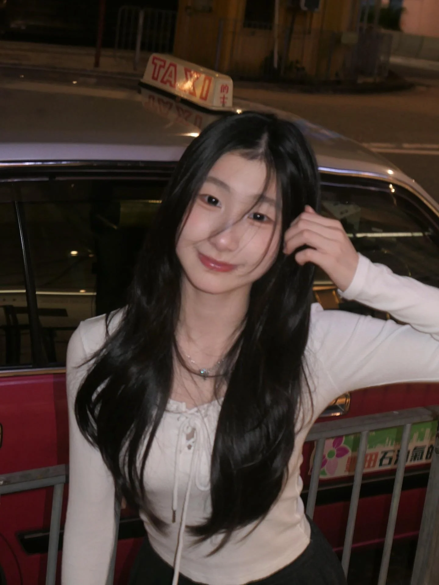 Idol Girls - Fiona picture 2 of 17