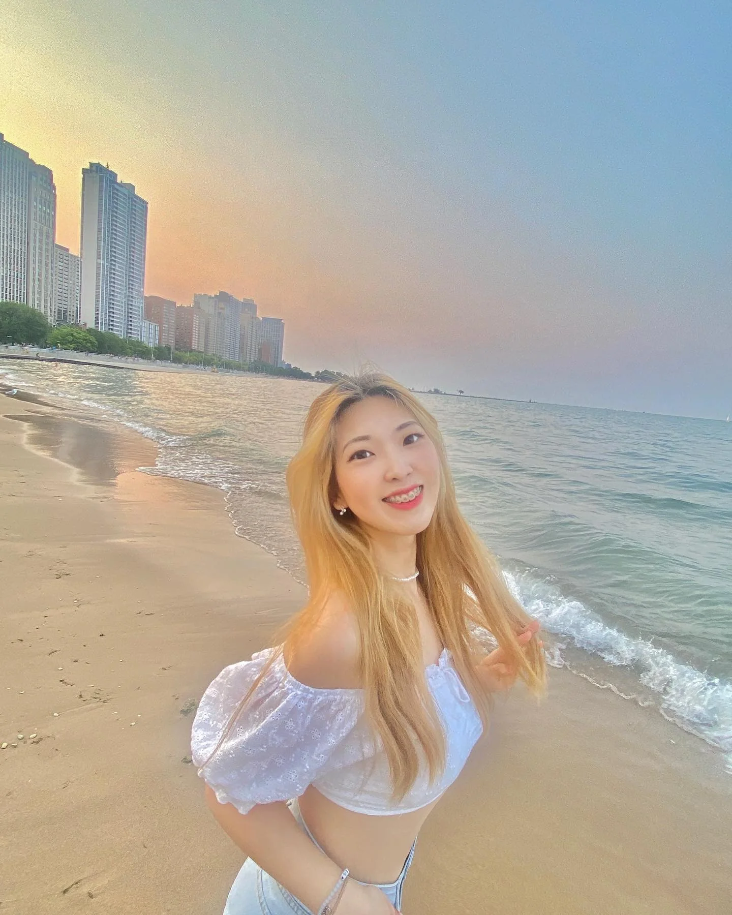 Cute blonde picture 2 of 10