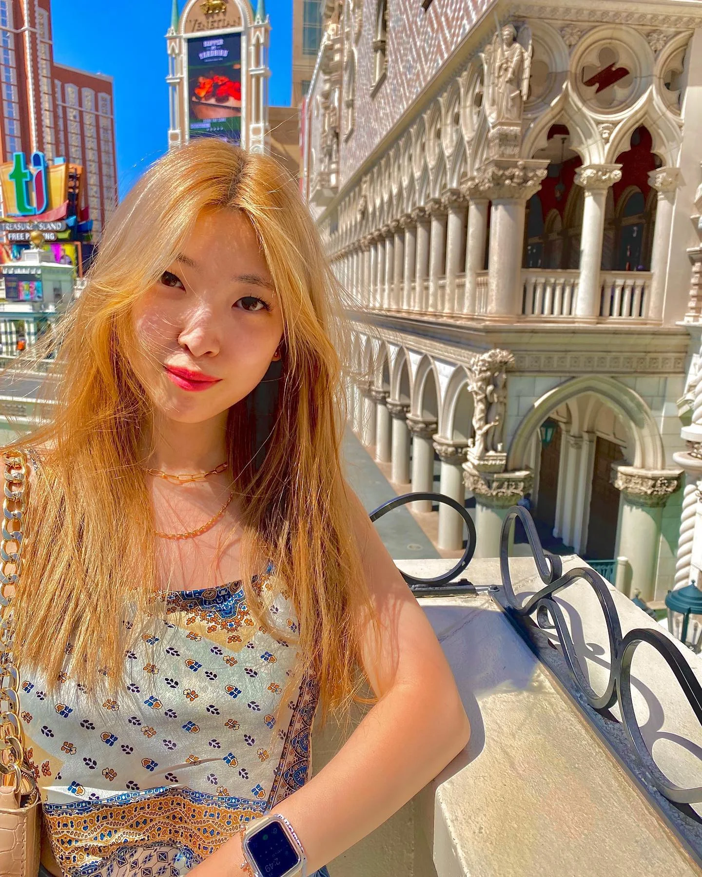 Cute blonde picture 3 of 10