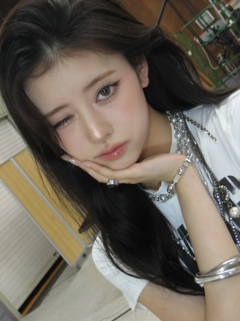 NiziU Rima picture 1 of 4