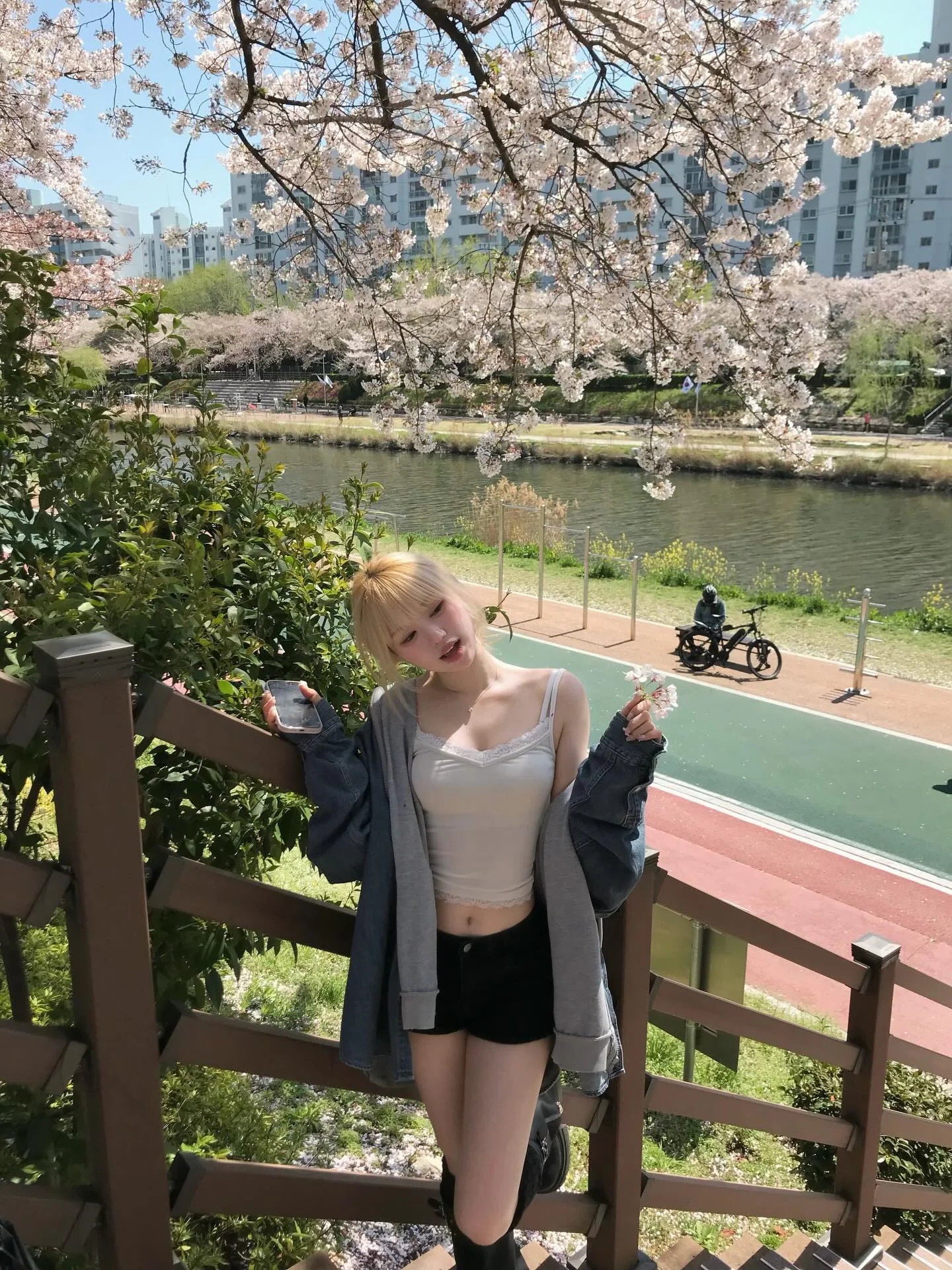 Cute blonde picture 6 of 10