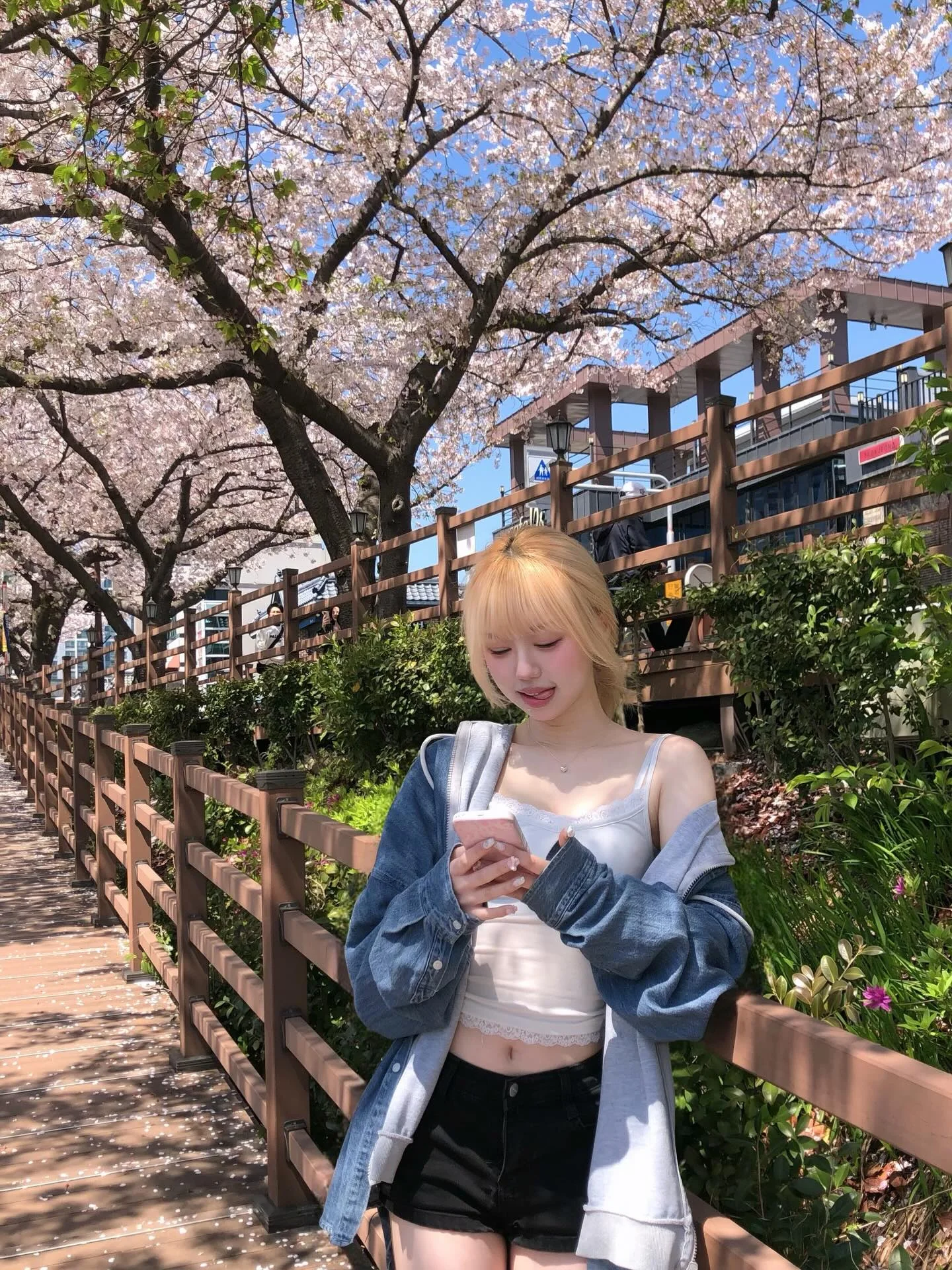 Cute blonde picture 8 of 10