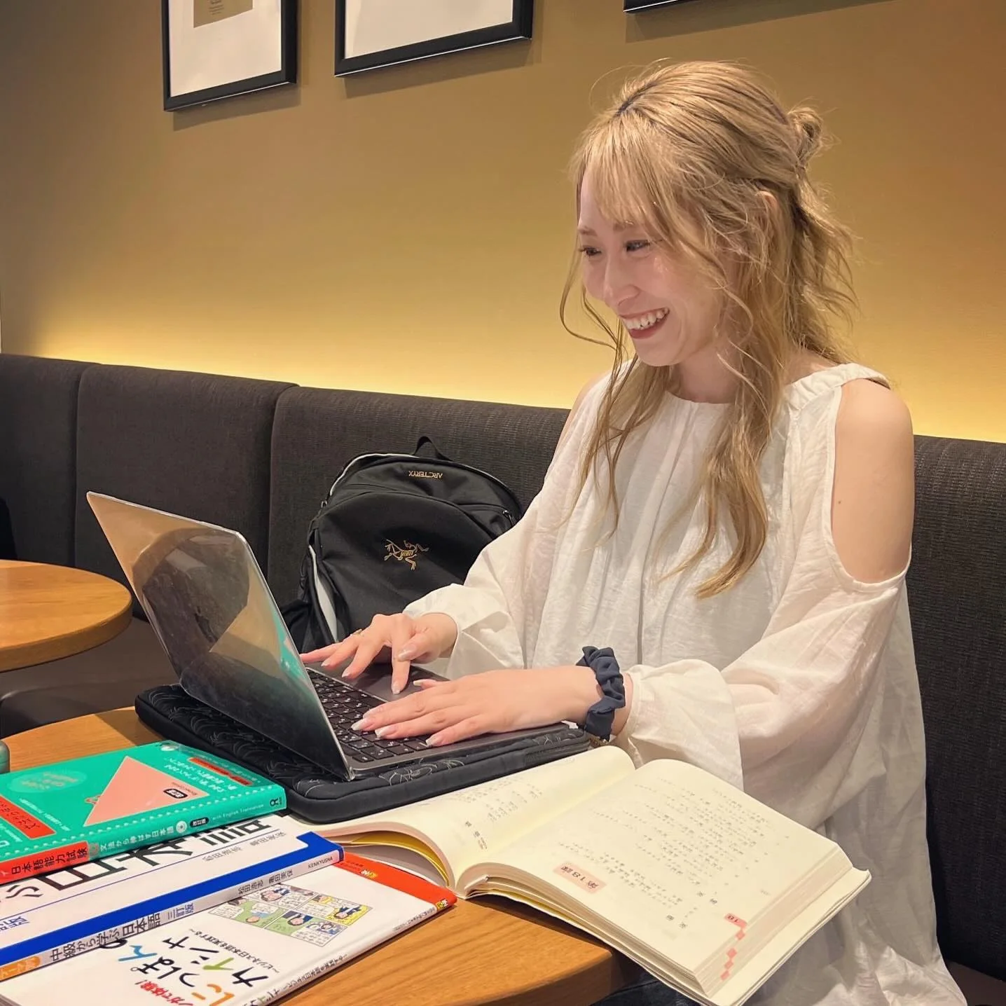 Blonde japanese teacher picture 5 of 6