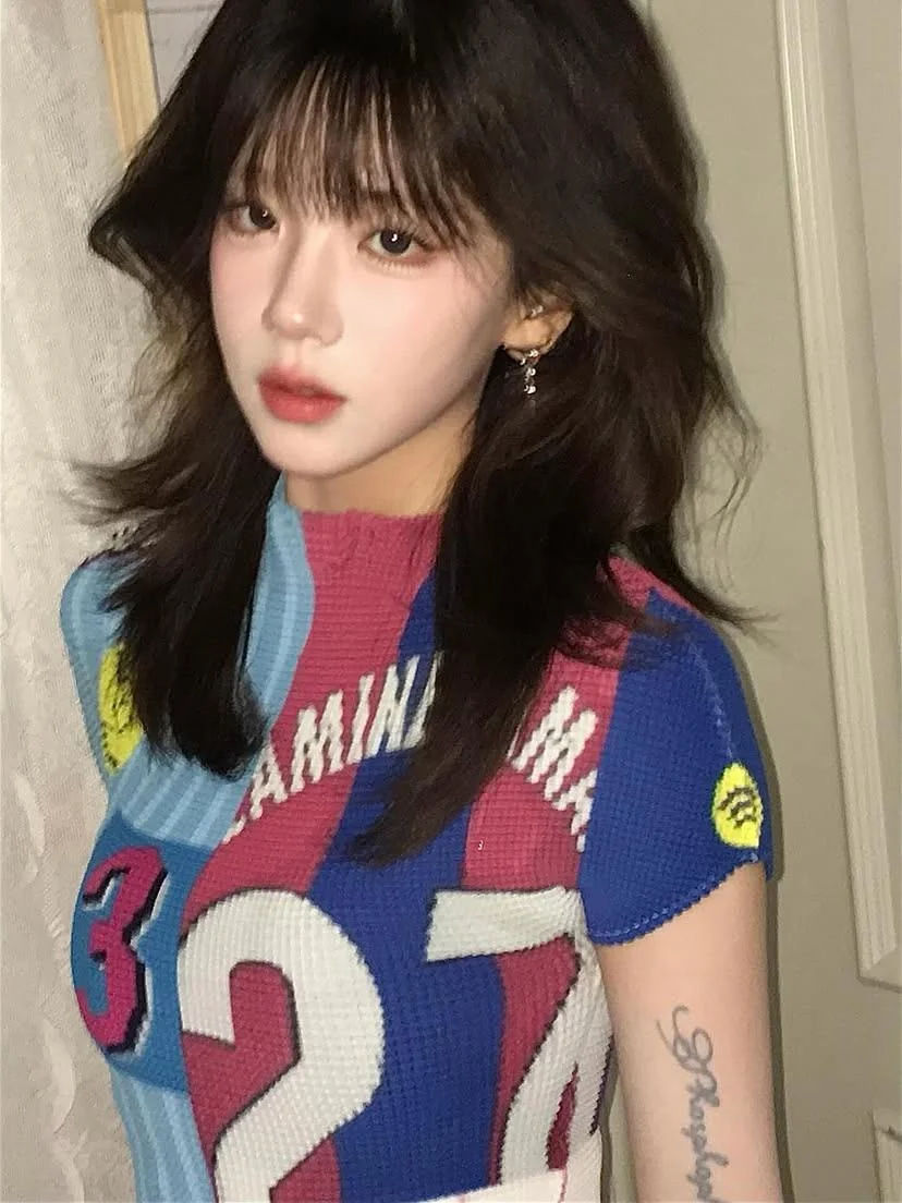 Ex-Gen1es - Qiao Yiyu picture 1 of 6