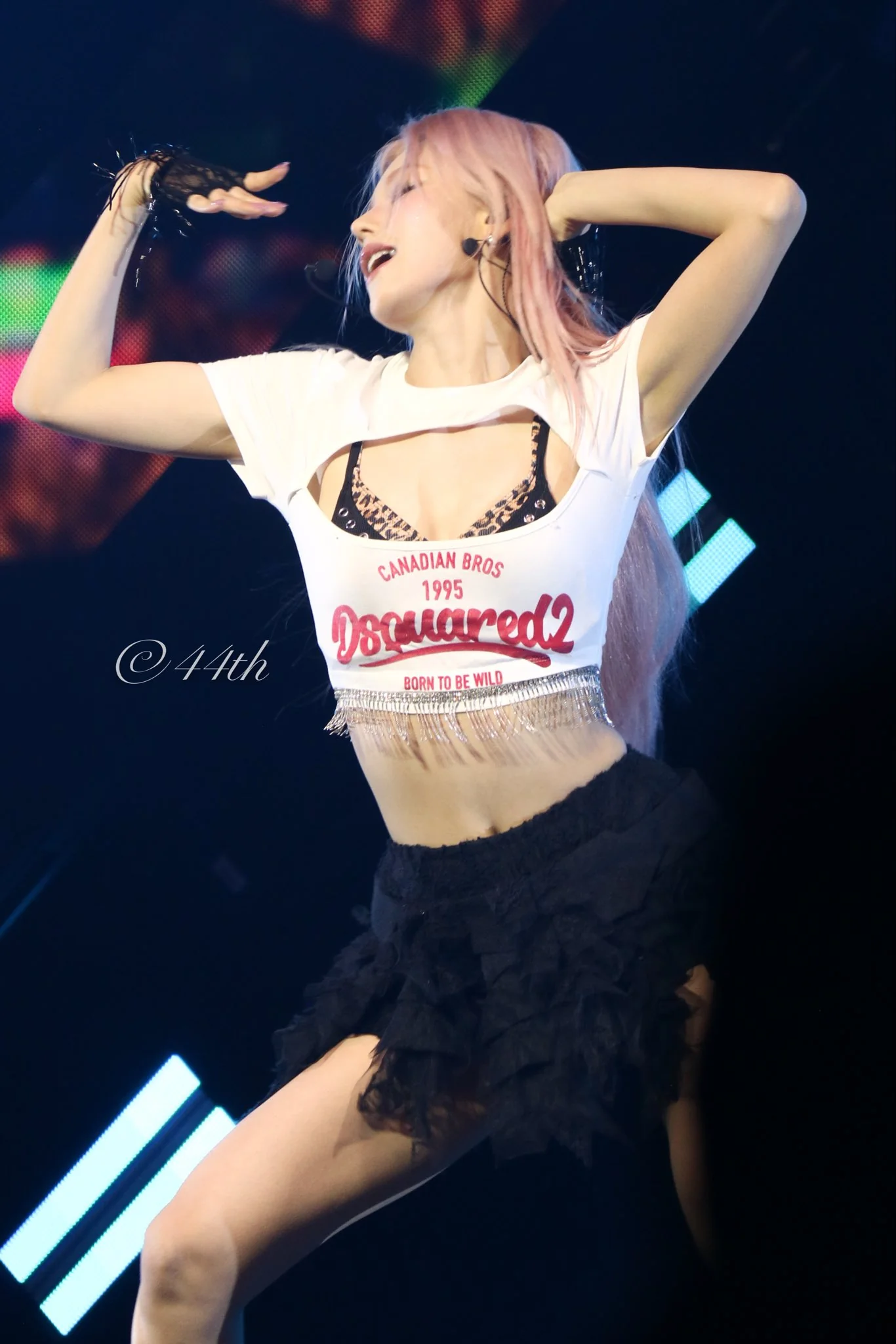 ITZY Yeji picture 1 of 3