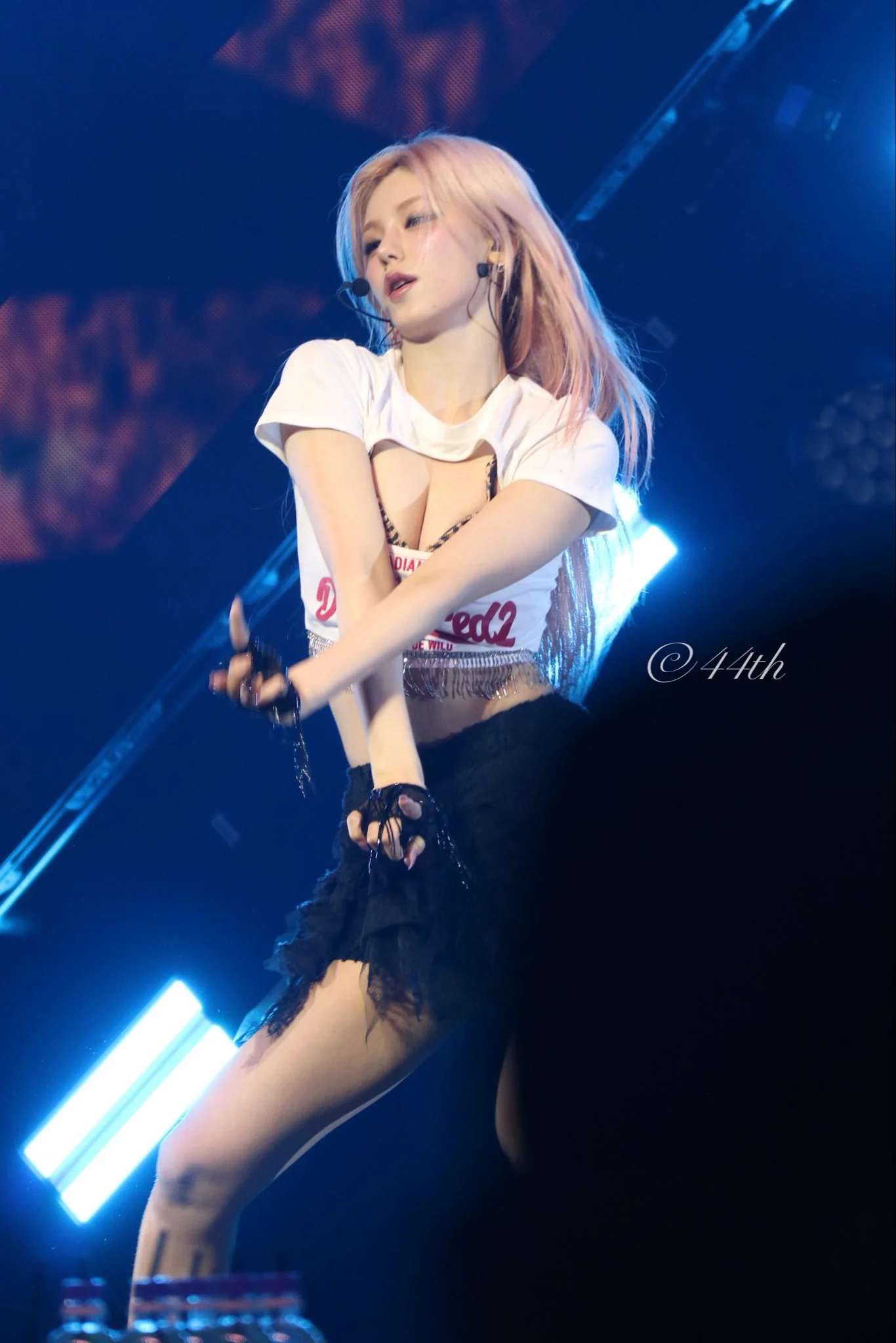 ITZY Yeji picture 3 of 3