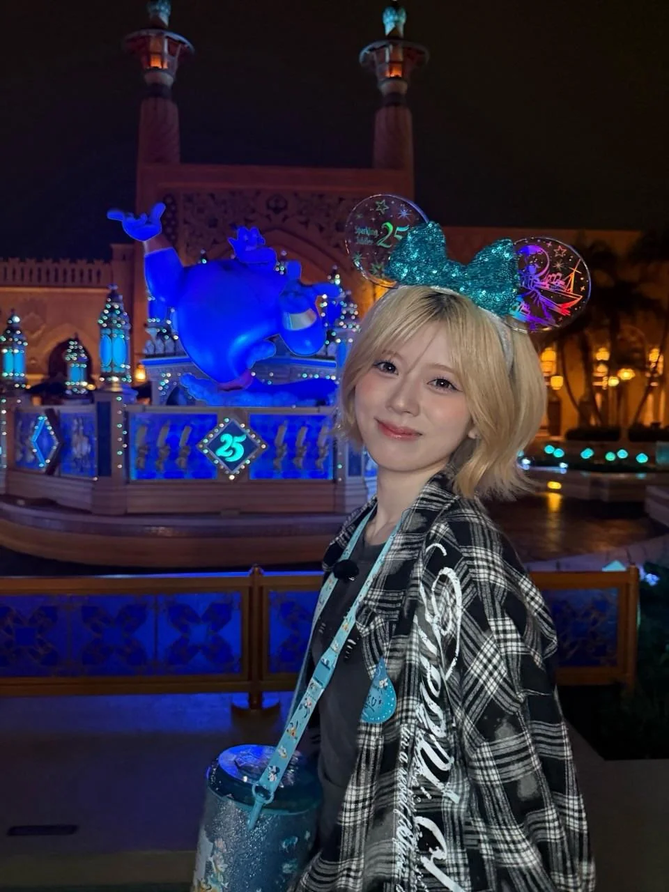 NiziU - Riku picture 6 of 8