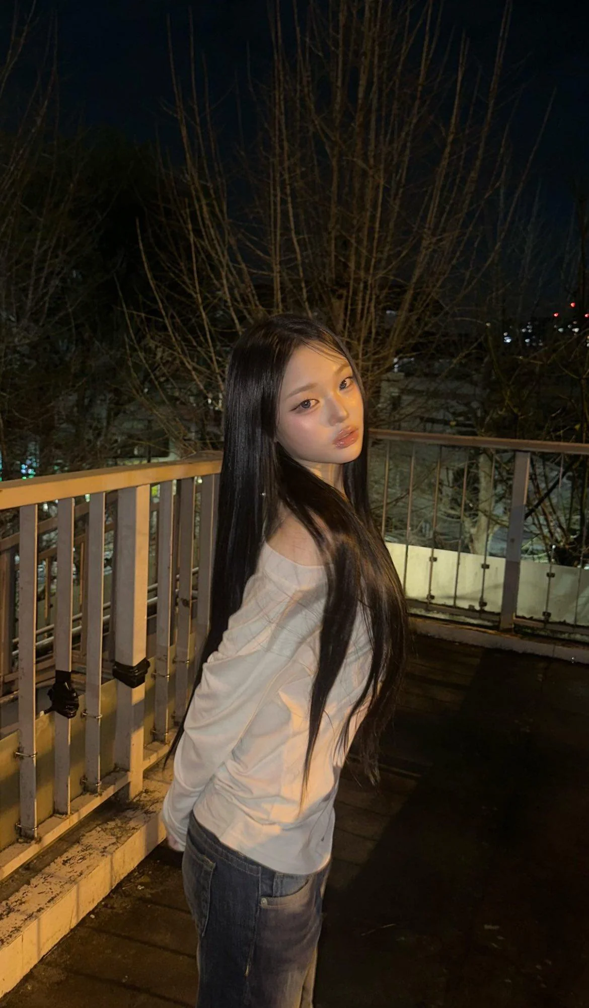 CLASSY Boeun picture 1 of 1