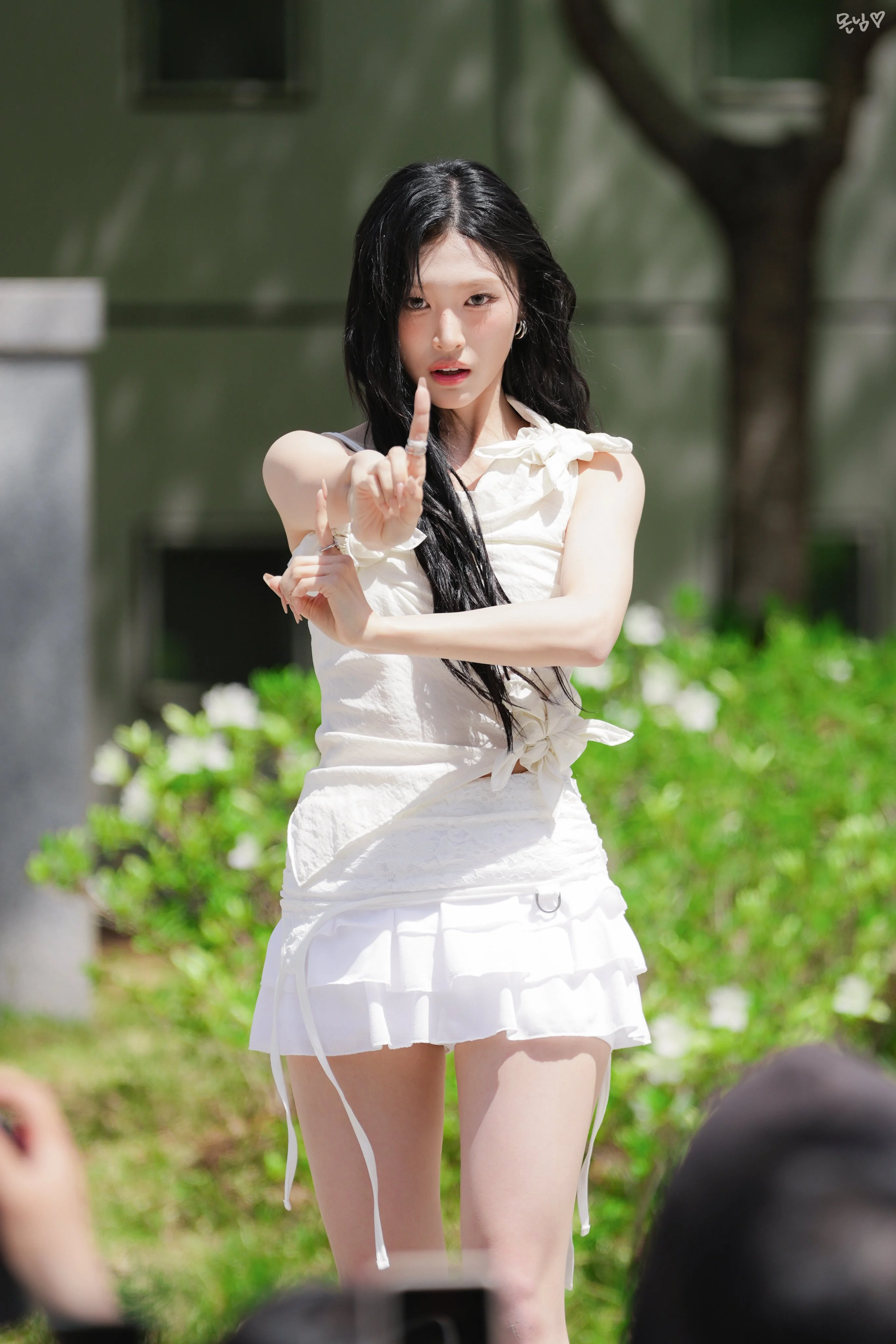 RESCENE Minami picture 2 of 4