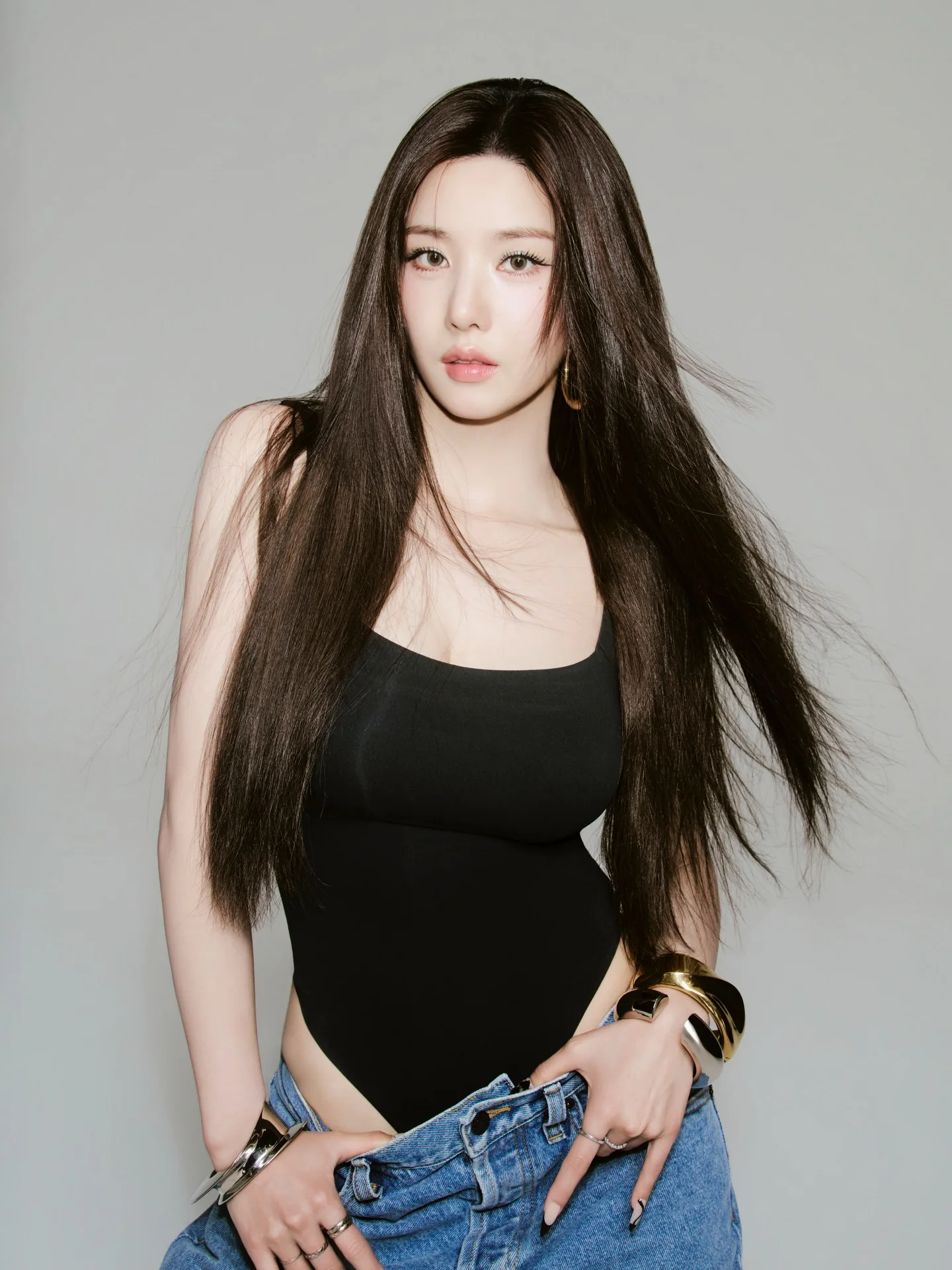 Eunbi picture 1 of 5