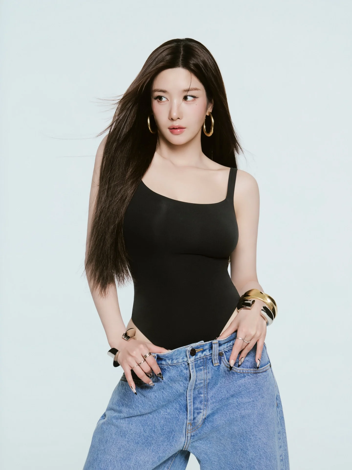 Eunbi picture 3 of 5