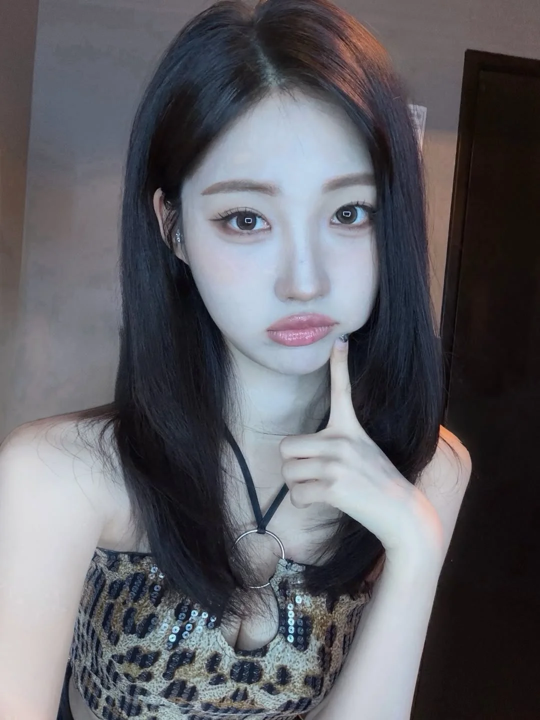 Sihyeon - Everglow picture 4 of 6