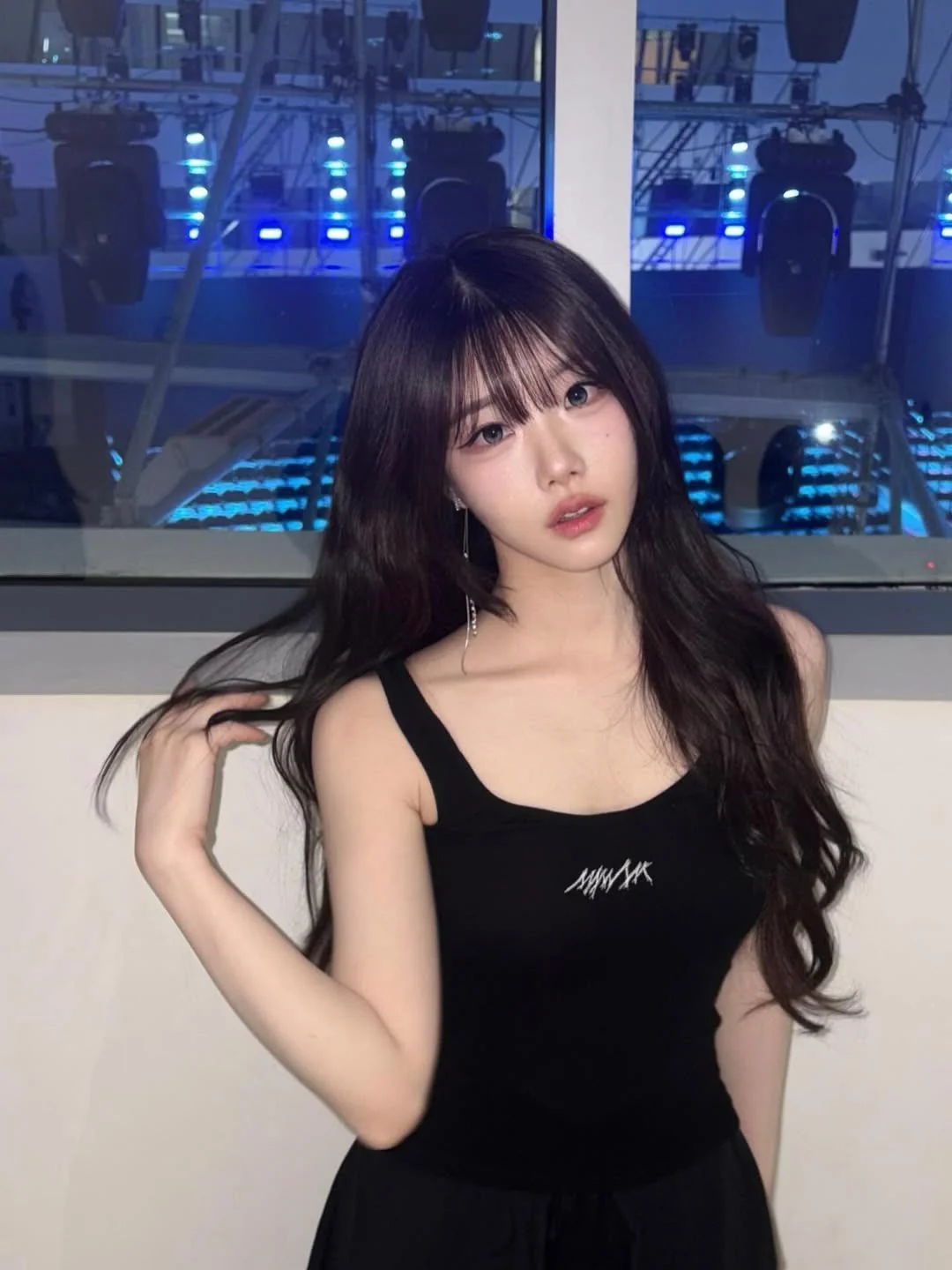 CLASSy Chaewon picture 1 of 4