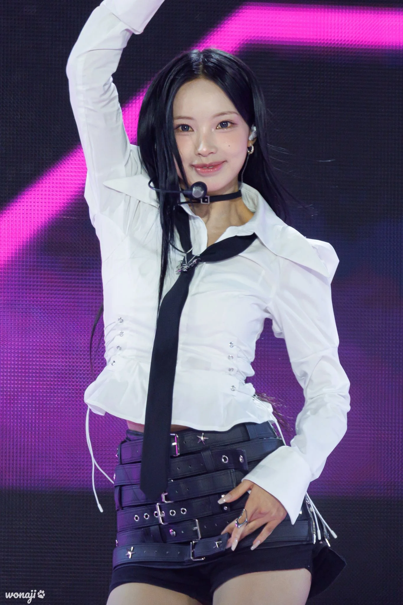 RESCENE Woni picture 1 of 11