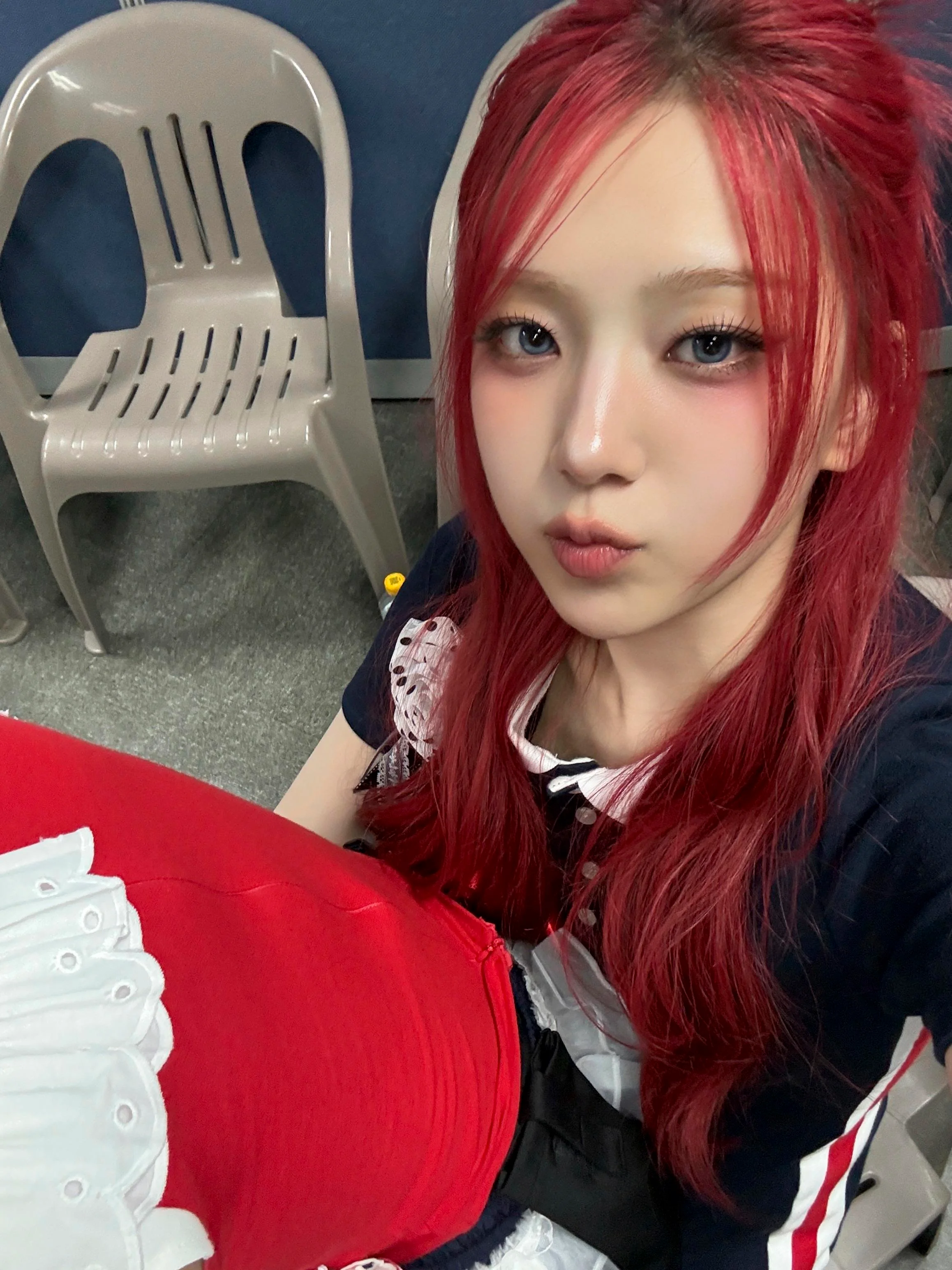 UNCHILD - Yeeun picture 1 of 4