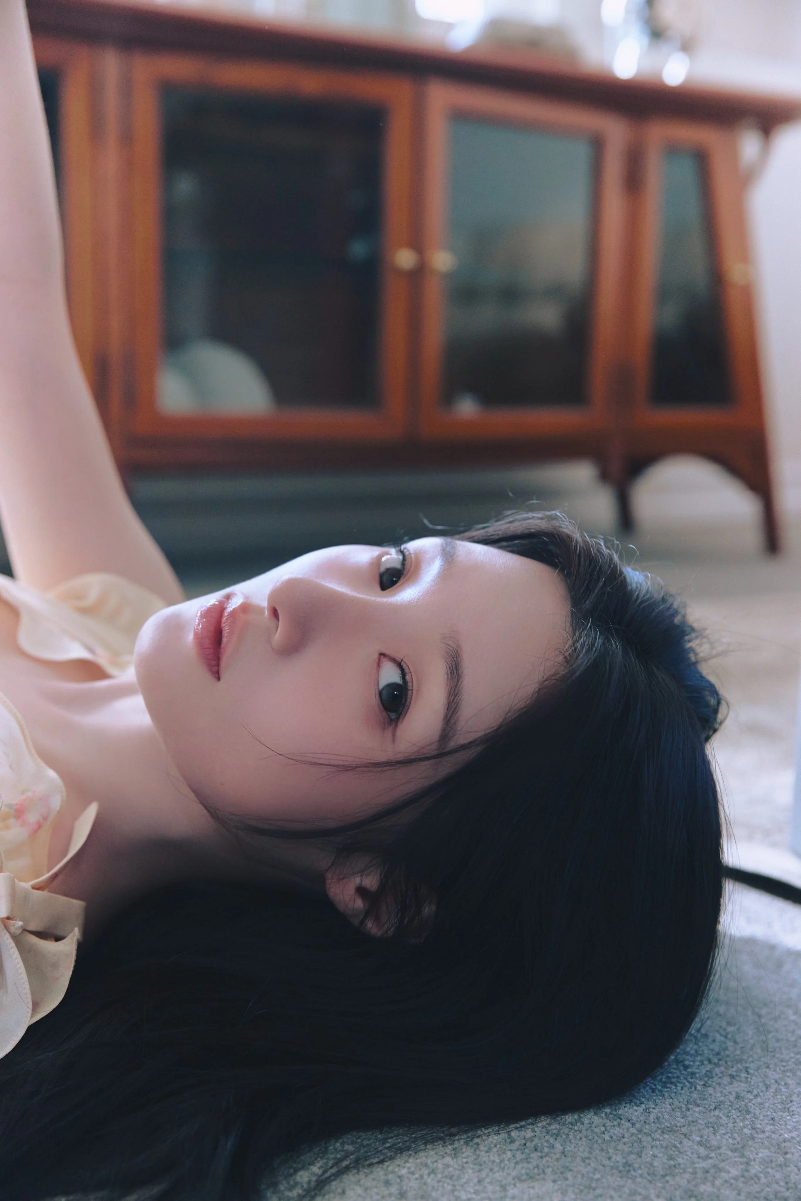 IOI Chaeyeon picture 2 of 3
