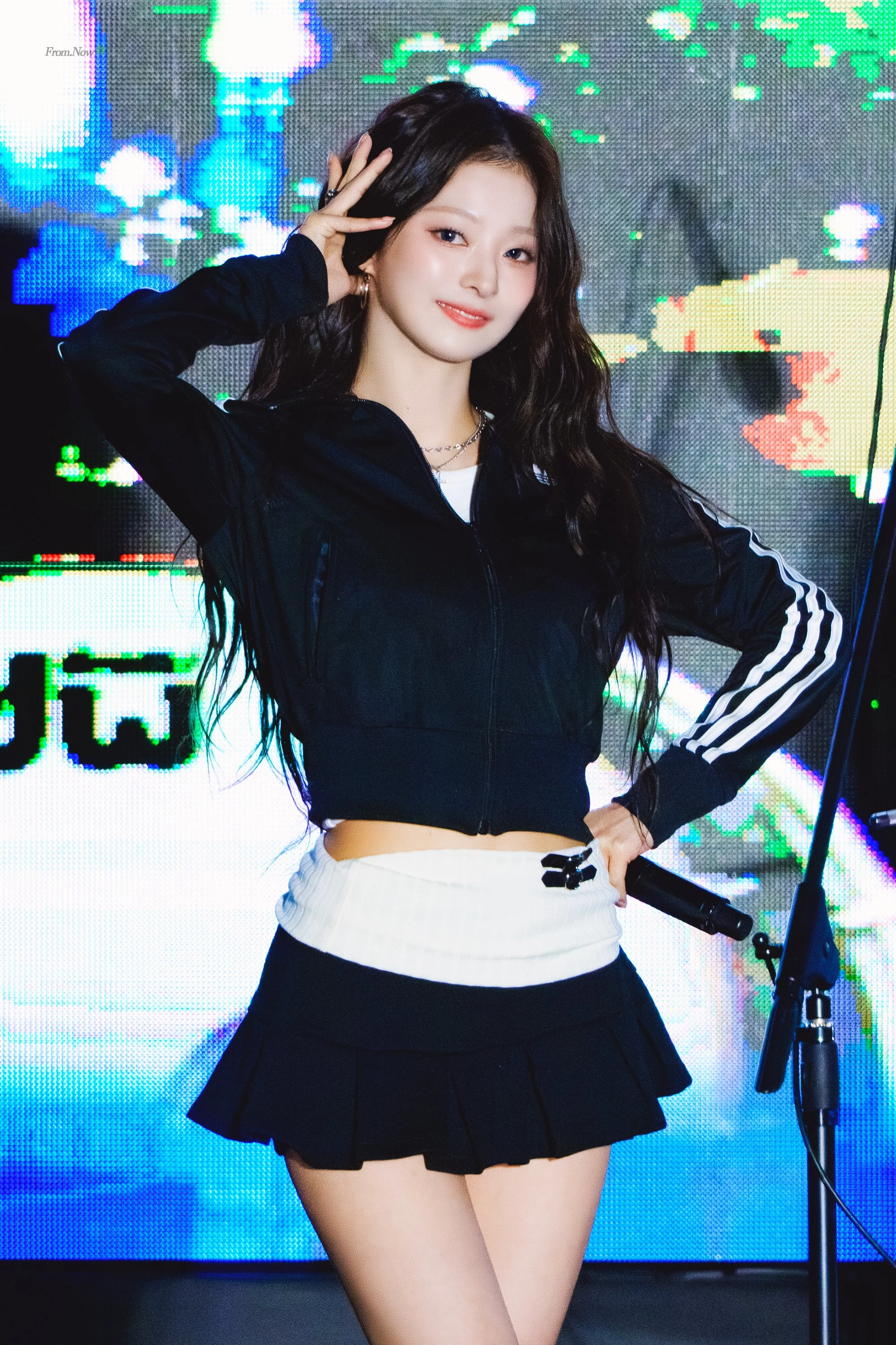 fromis_9 Nagyung picture 3 of 3