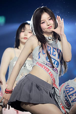 NMIXX Sullyoon'