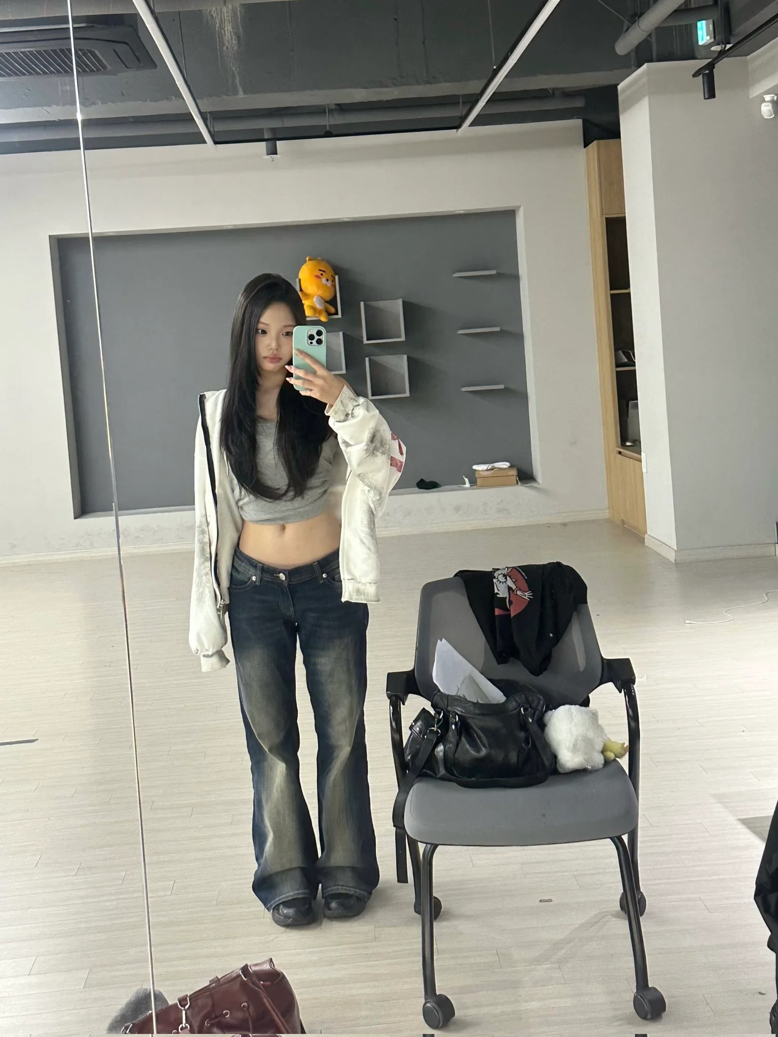 CLASSY Boeun picture 2 of 2