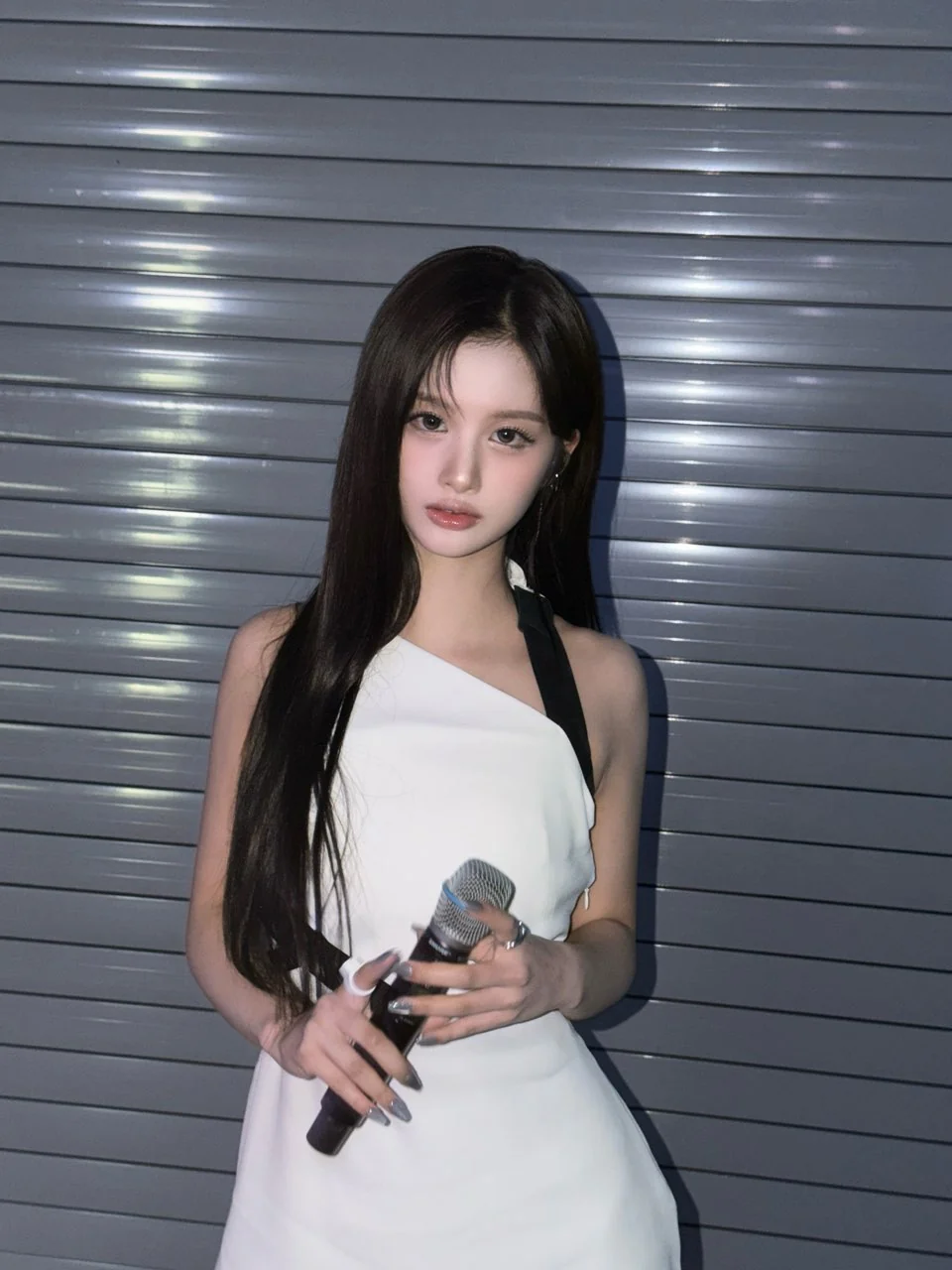 NMIXX Sullyoon picture 3 of 4
