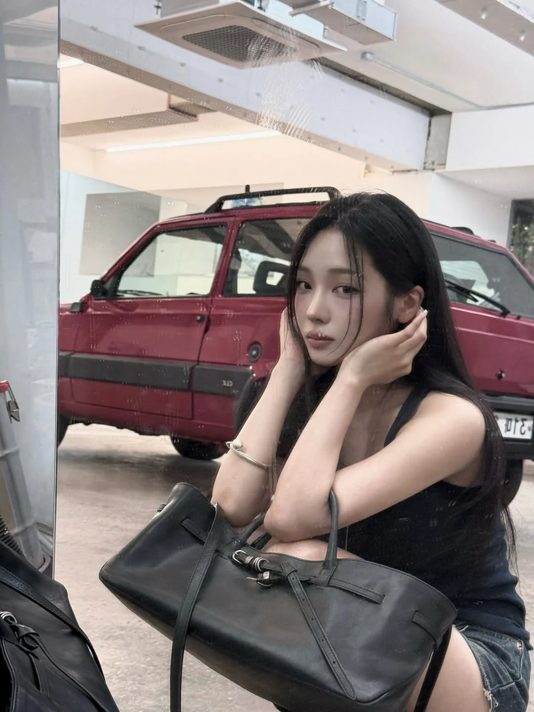 fromis_9 Jisun picture 3 of 4