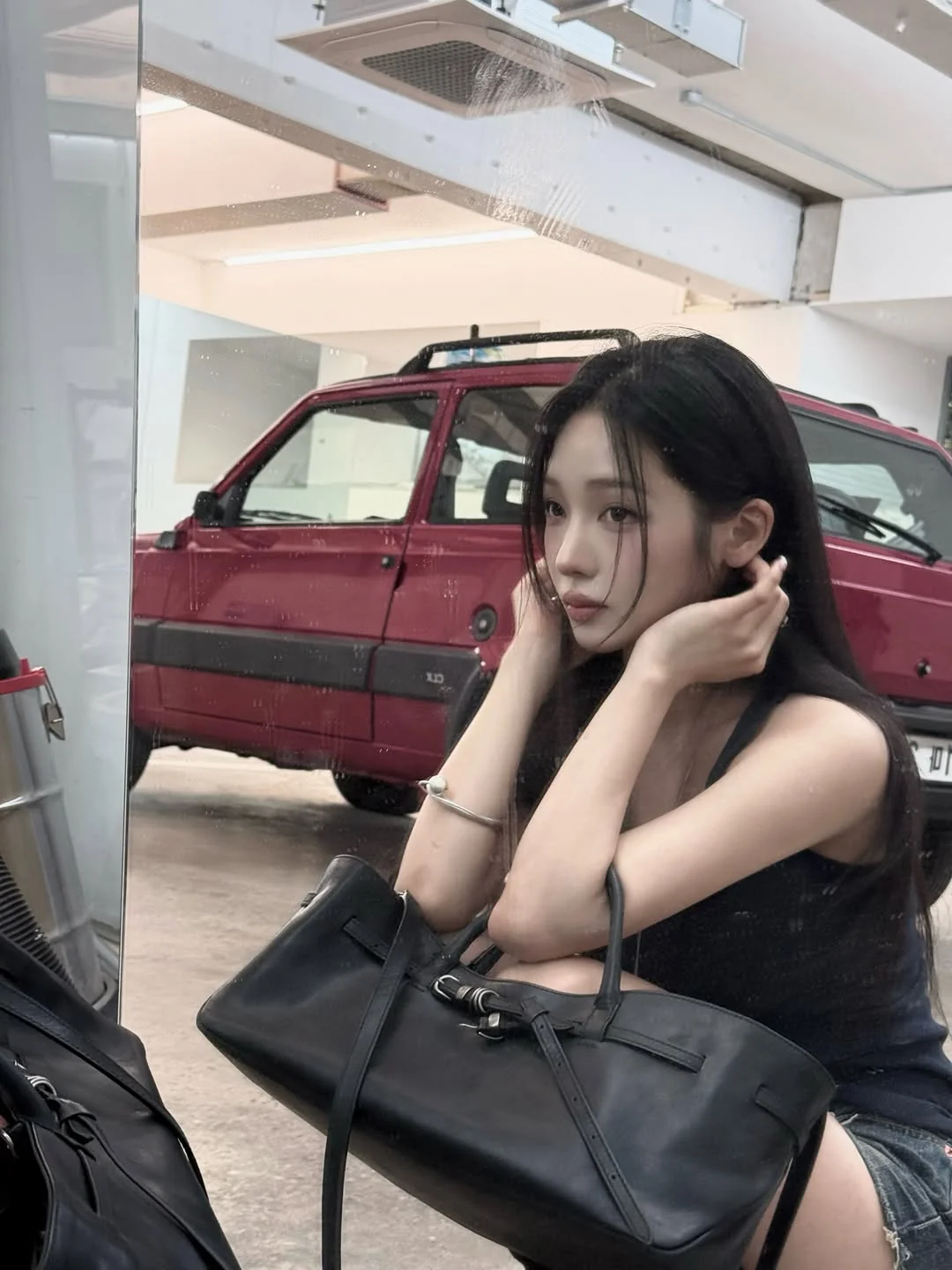 fromis_9 Jisun picture 4 of 4