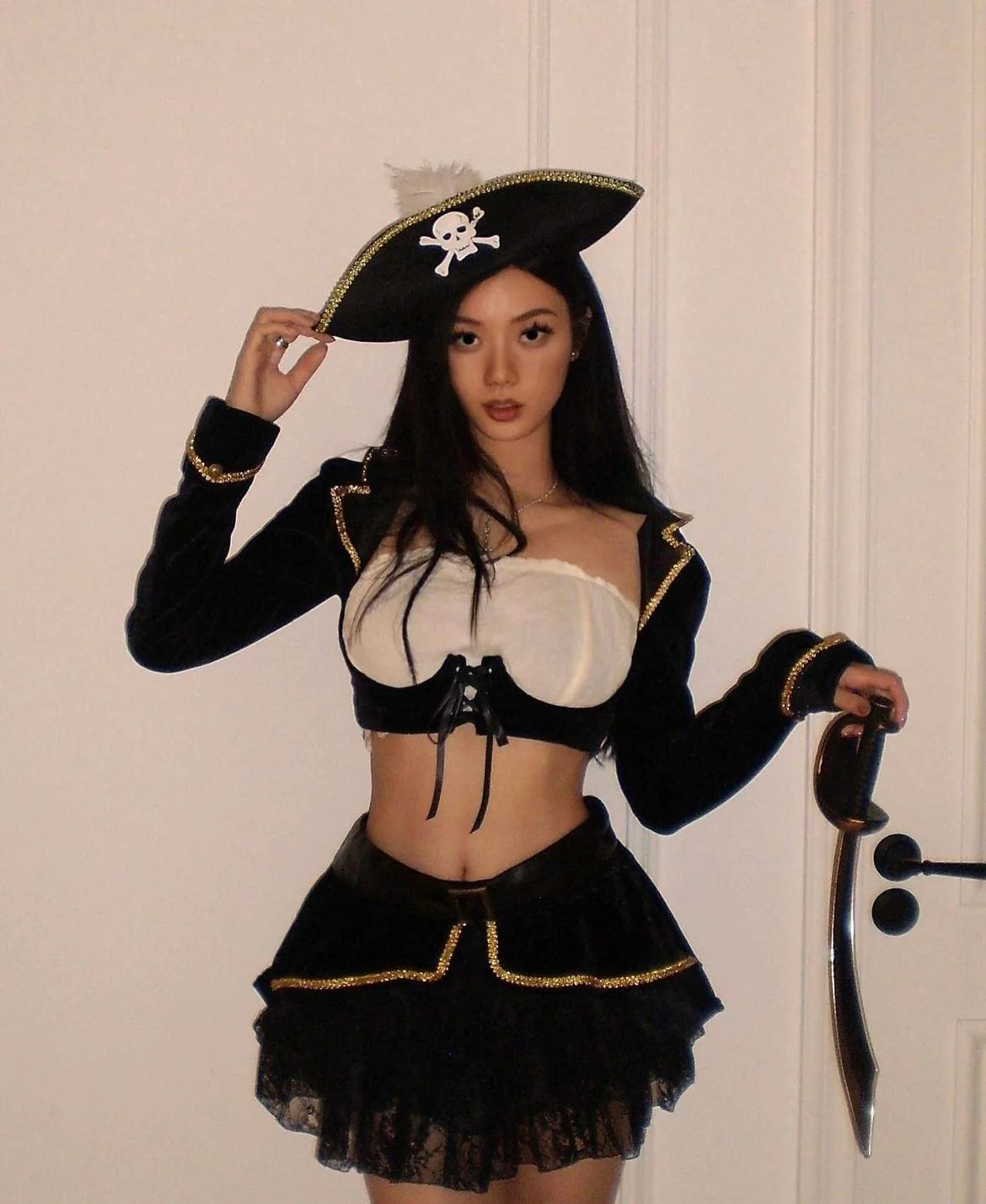 pirate picture 2 of 4