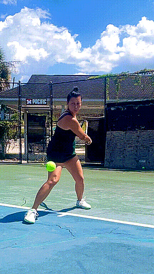 Anne hitting a backhand!'