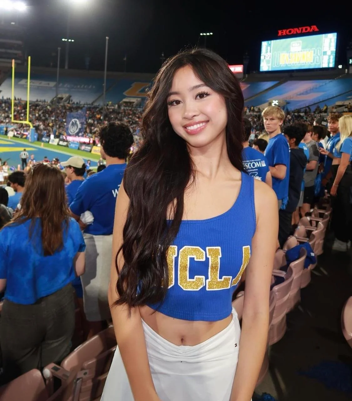 Which UCLA girl are you smashing? picture 2 of 4