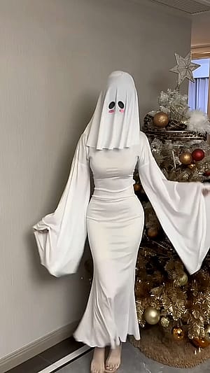 Sexy Ghost'